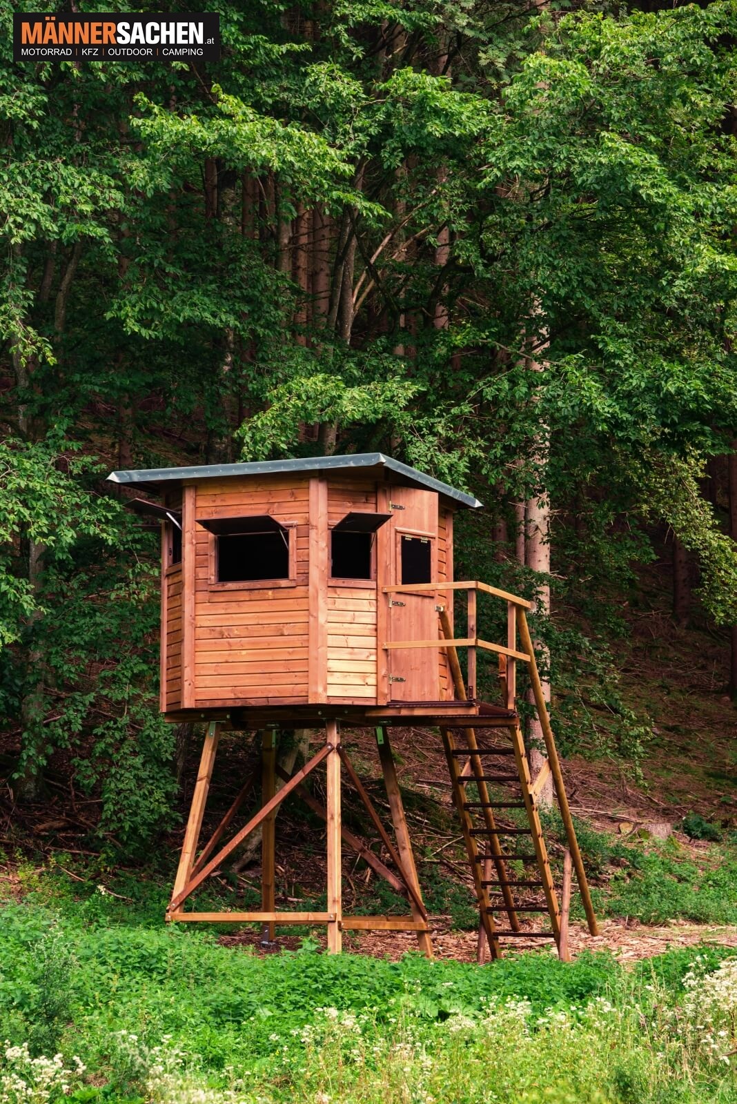 Große Panorama-Kanzel - Premium Kanzel, 1 Fenster inkl. Windläden in der Tür, sonst ohne Zubehör